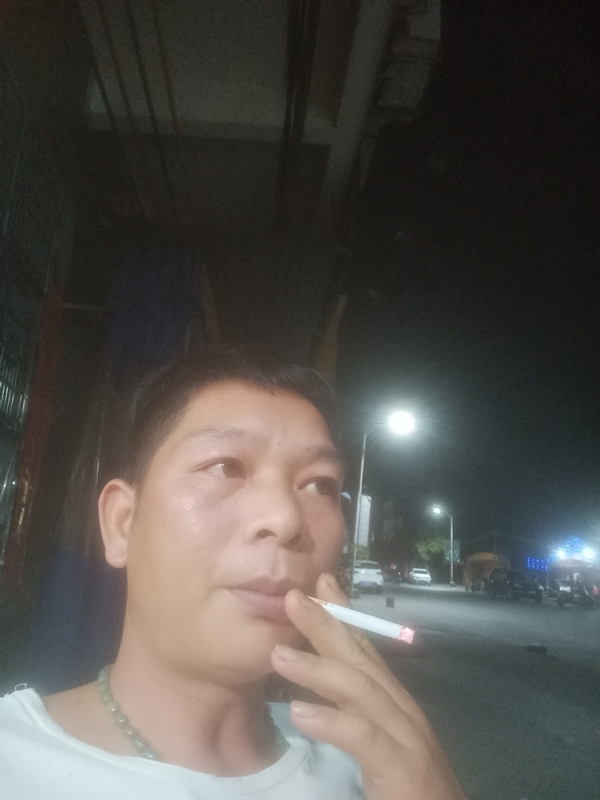 善解人意的第二张照片--闽清相亲服务中心