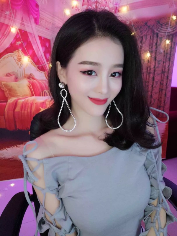 Cici的第三张照片--闽清相亲服务中心