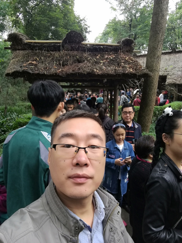 撑起一片天的第一张照片--闽清相亲服务中心