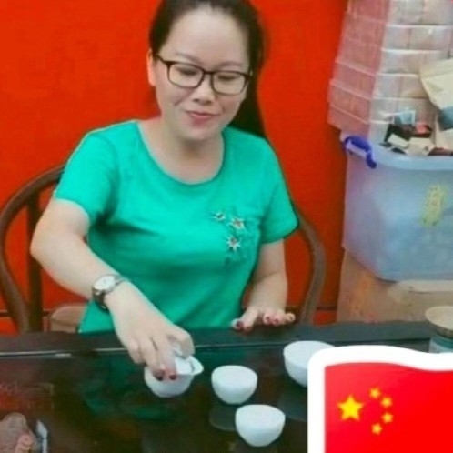 妖娆的第一张照片--闽清相亲服务中心