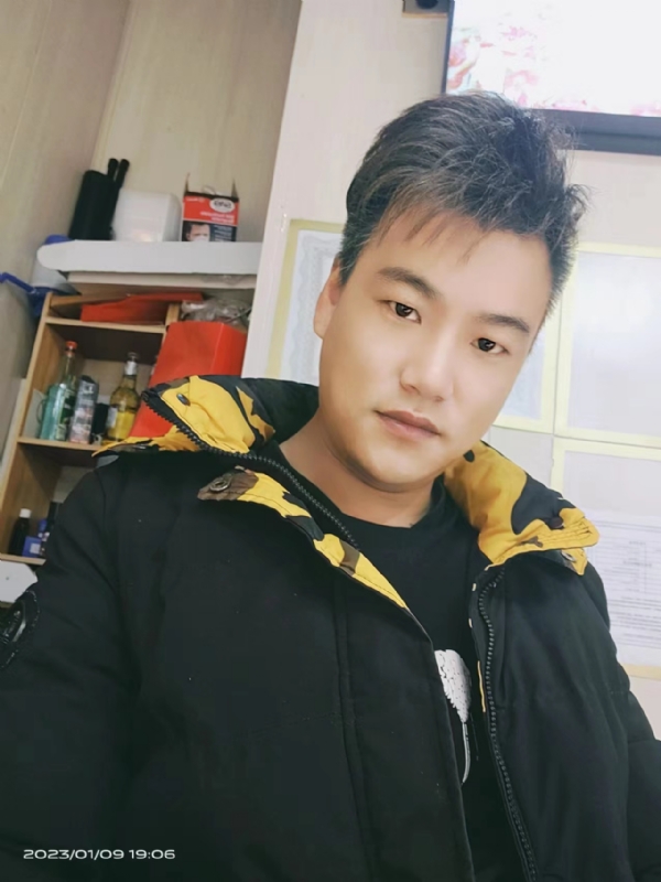 孤酒枕愁眼眠的第一张照片--闽清相亲服务中心