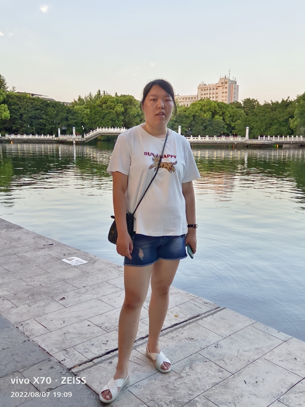 幸福触手可及的第一张照片--闽清相亲服务中心