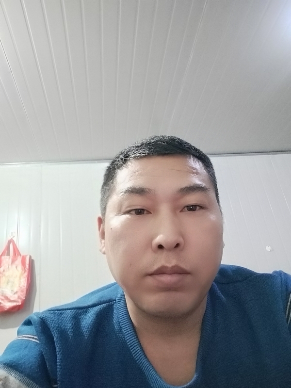 开着拖拉机去兜风的第一张照片--闽清相亲服务中心