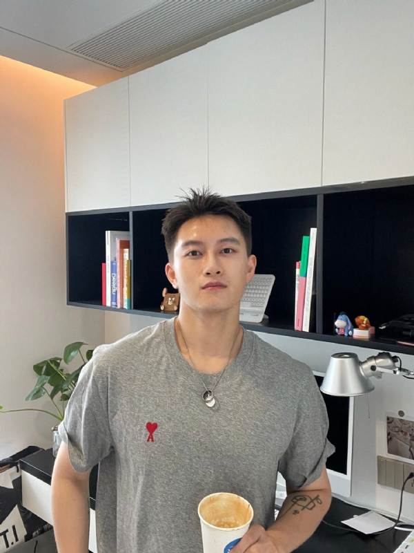 月光之下的第二张照片--闽清相亲服务中心