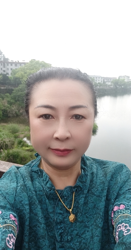 雨中情的第一张照片--闽清相亲服务中心