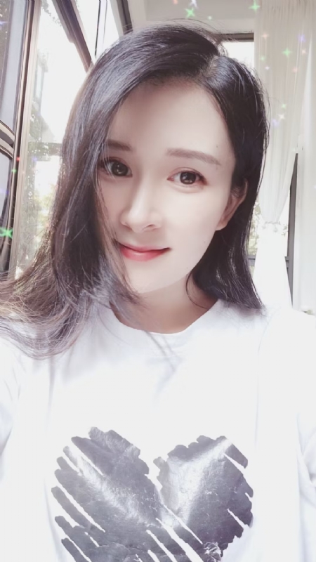 晨曦的第二张照片--闽清相亲服务中心