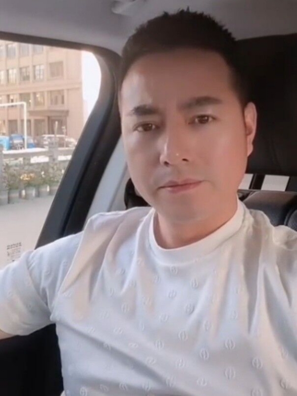 勿忘初心的第一张照片--闽清相亲服务中心