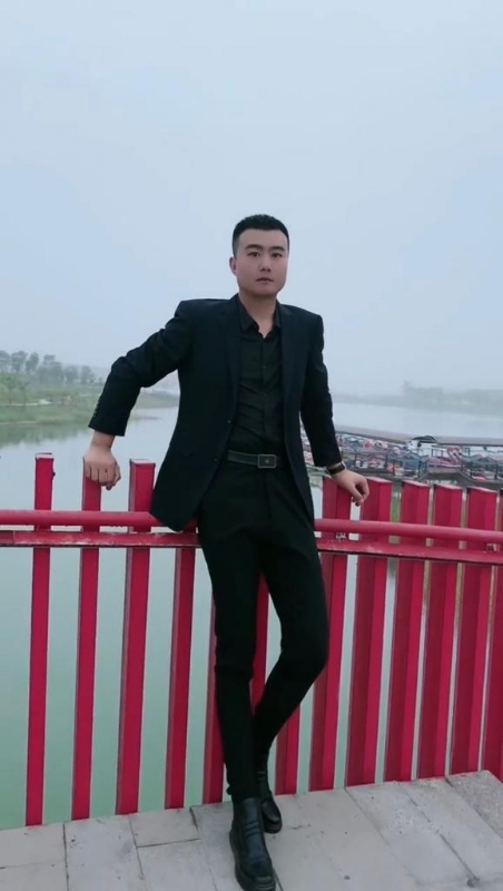 Albert的第一张照片--闽清相亲服务中心