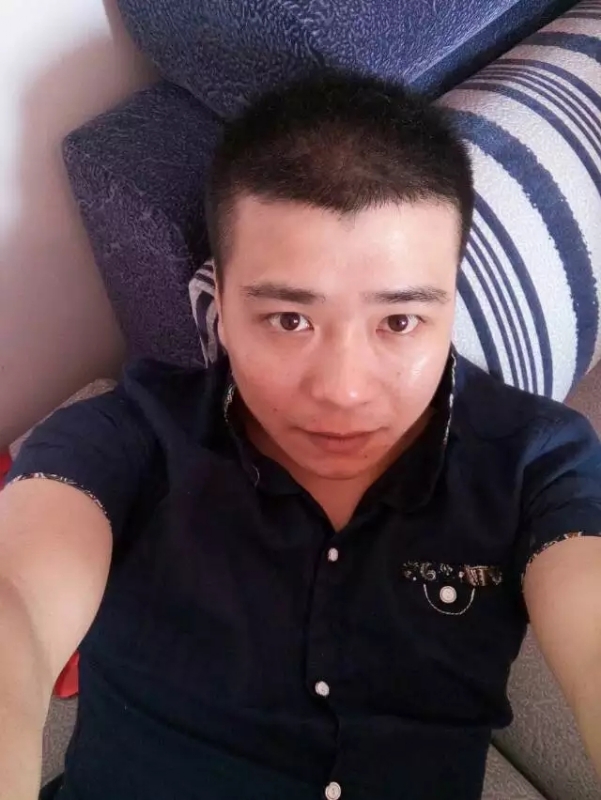 漫步的面包的第一张照片--闽清相亲服务中心