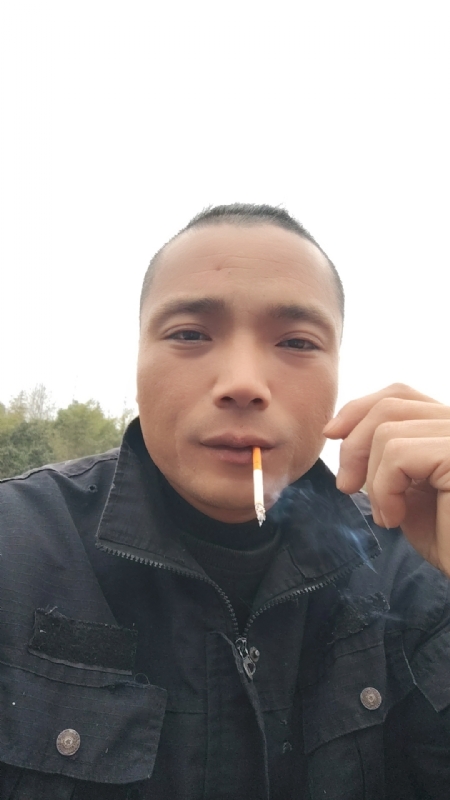 伯爵的第一张照片--闽清相亲服务中心