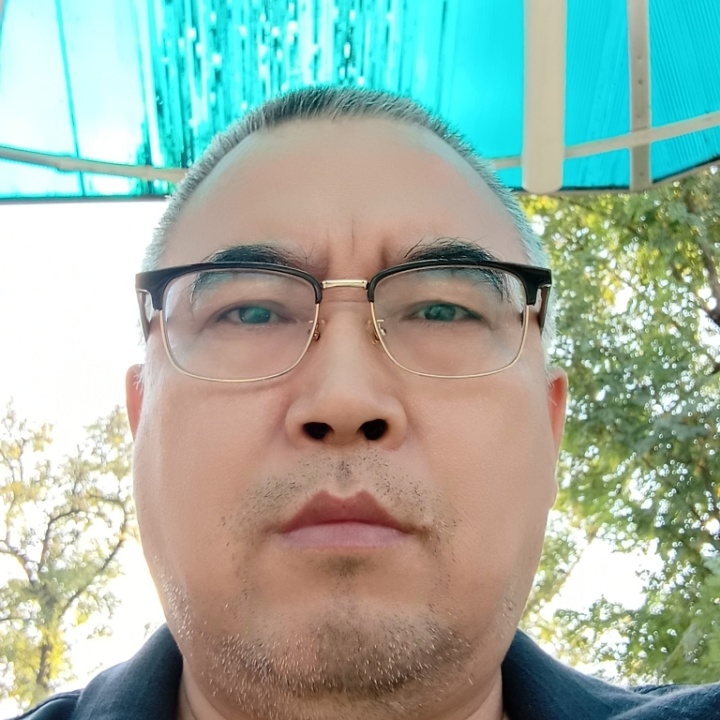 绿萝的第一张照片--闽清相亲服务中心