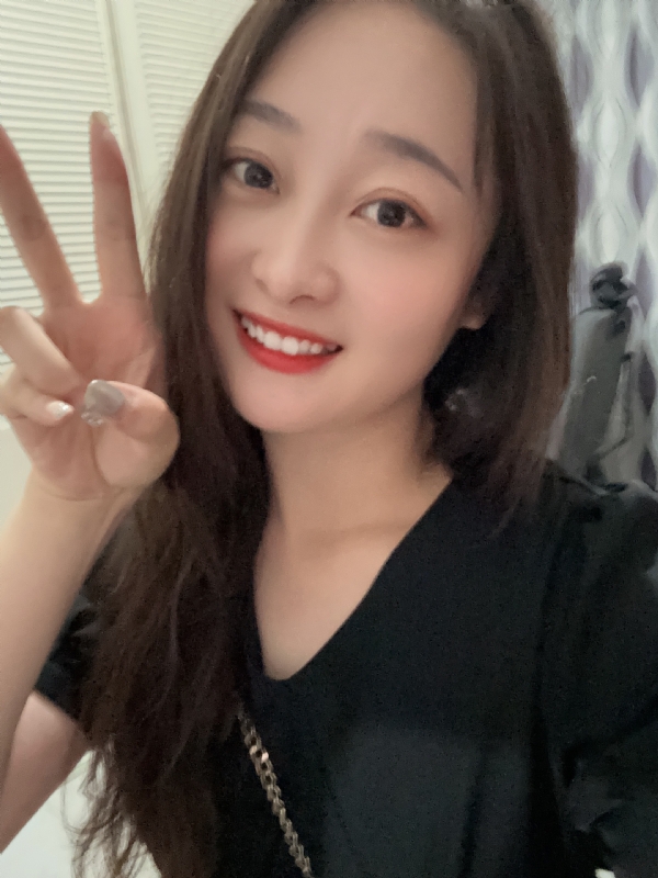 草莓的第一张照片--闽清相亲服务中心