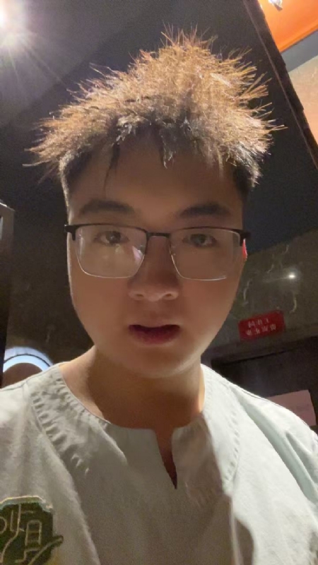 成熟稳重的男士的第一张照片--闽清相亲服务中心
