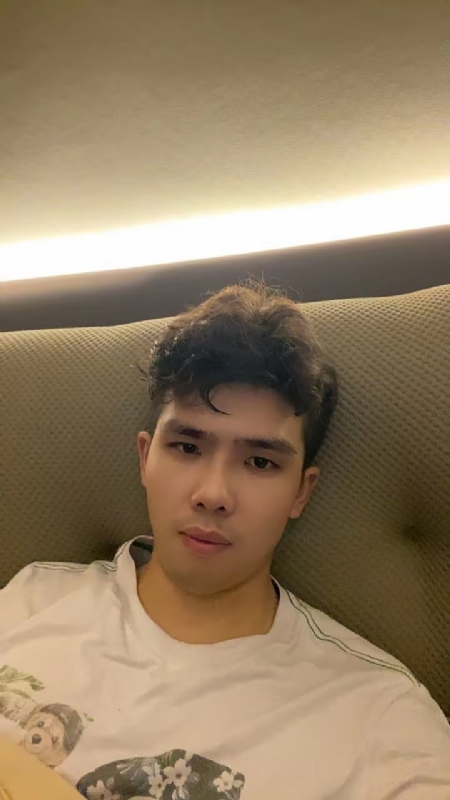 阿龙设计师的第一张照片--闽清相亲服务中心