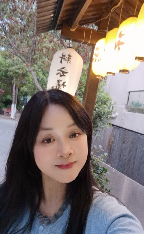 伊伊的第一张照片--闽清相亲服务中心