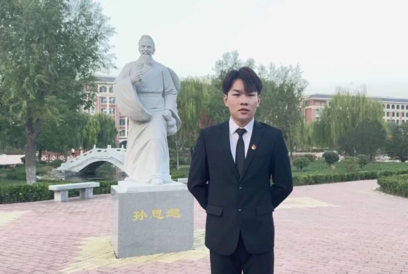 尚明月的第一张照片--闽清相亲服务中心