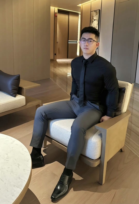 李寒外改英文可家的第一张照片--闽清相亲服务中心