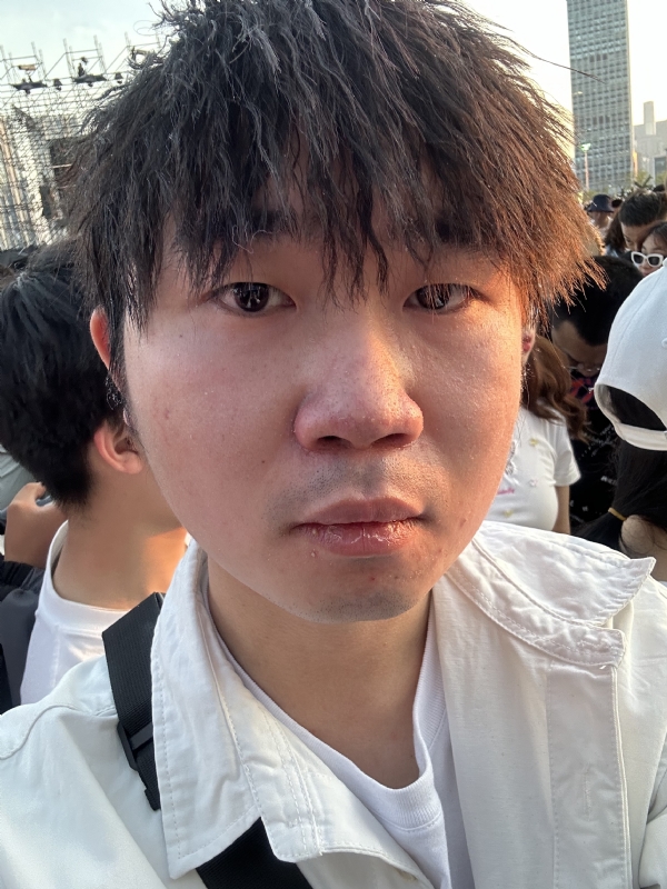 会修电脑的小杨的第一张照片--闽清相亲服务中心