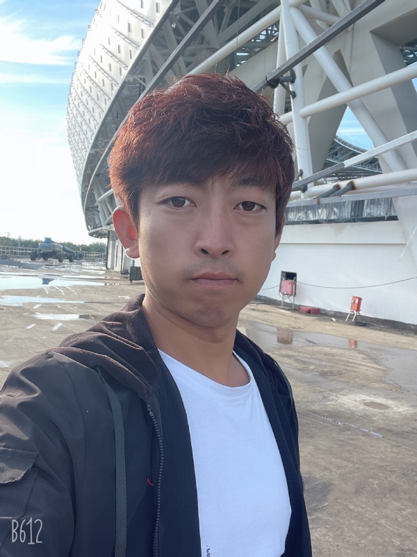绅士大男孩的第一张照片--闽清相亲服务中心