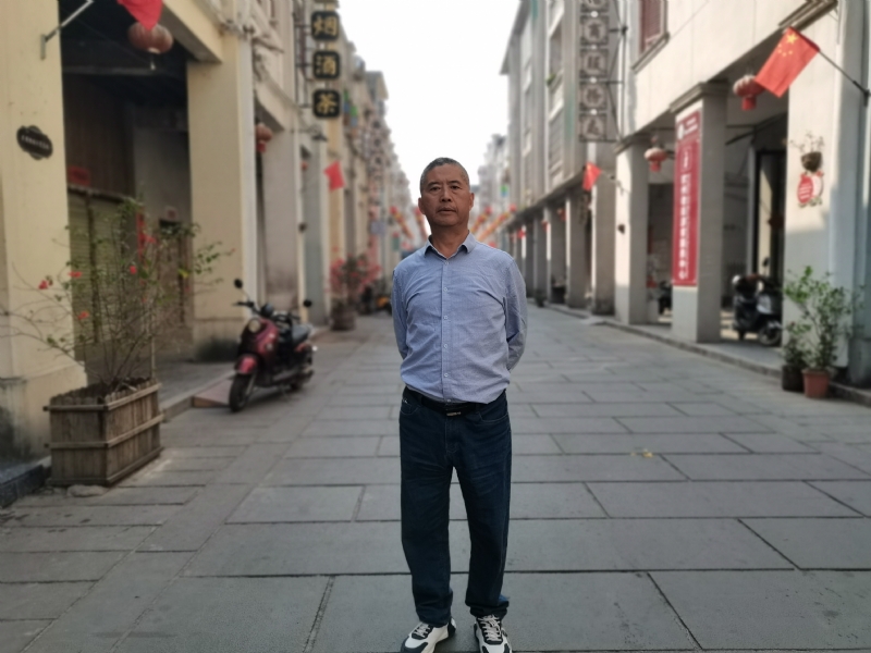 一粒尘埃的第一张照片--闽清相亲服务中心