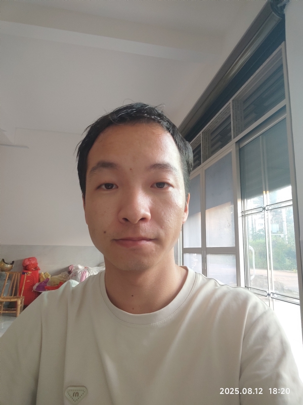 杨培鑫的第一张照片--闽清相亲服务中心