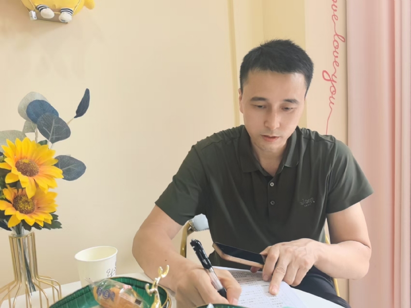 笑看一切的第二张照片--闽清相亲服务中心