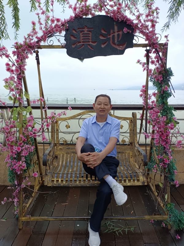 奋斗的第二张照片--闽清相亲服务中心