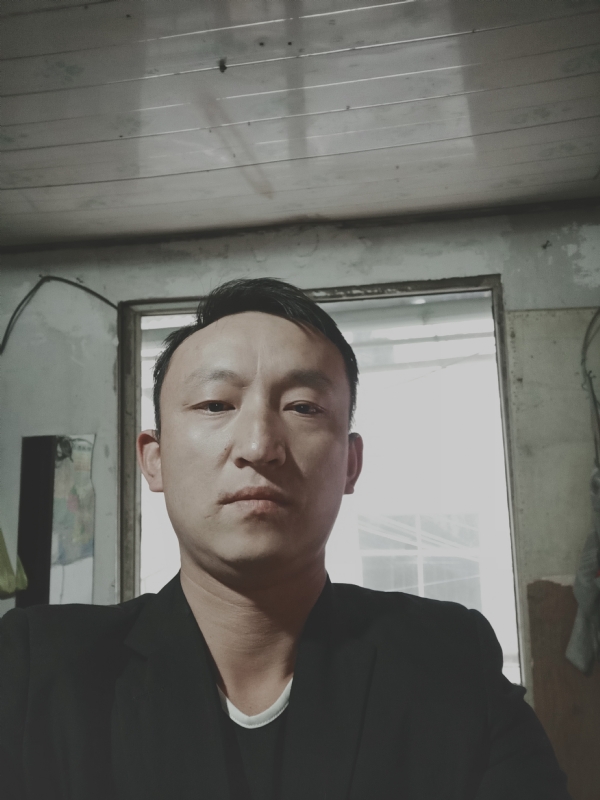 放弃爱你的第一张照片--闽清相亲服务中心