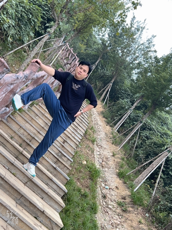 择一人白头偕老的第二张照片--闽清相亲服务中心