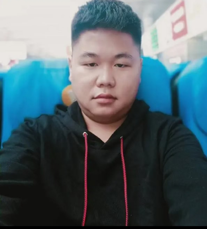 黄斌的第一张照片--闽清相亲服务中心