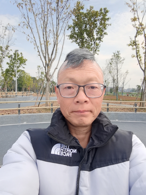 做喜欢的事的第一张照片--闽清相亲服务中心