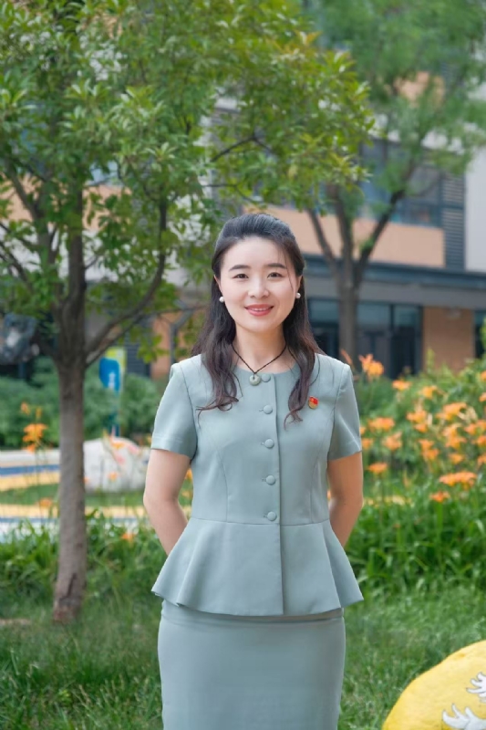 弯弯的第一张照片--闽清相亲服务中心