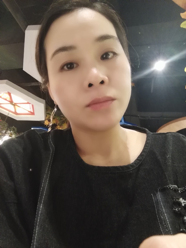 喜欢黑巧的第一张照片--闽清相亲服务中心